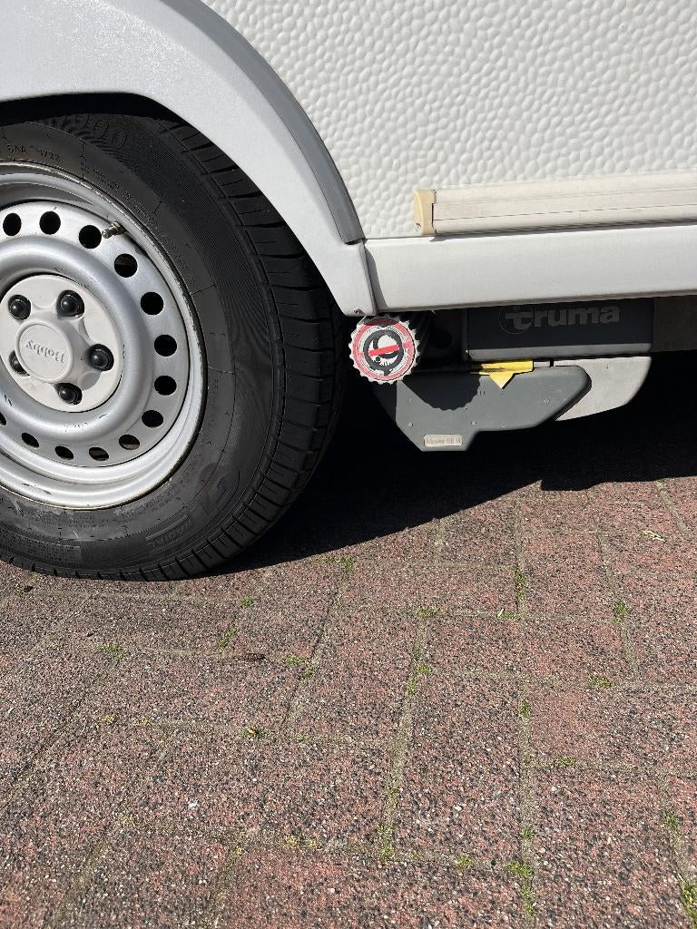 Zeer mooie Hobby 460 UFE de Luxe, Hobby, Schokbreker, Bedrijf, 4 tot 5 meter