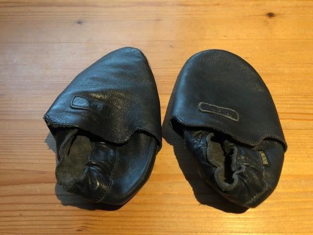 Baby slofjes maat 23, Kinderen en Baby's, Babykleding | Schoentjes en Sokjes, Slofjes, Jongetje of Meisje, Ophalen of Verzenden