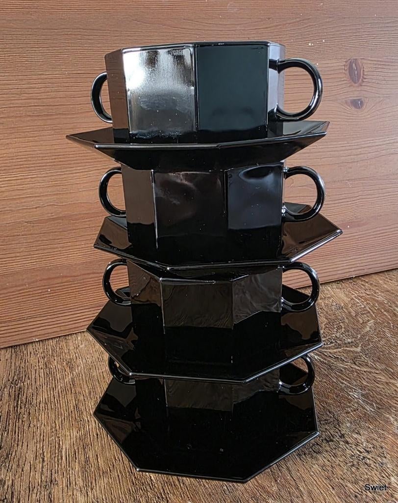 arcopal zwarte soepkommen + schotel 8hoekig 6x15x10  2x14x14, Ophalen of Verzenden