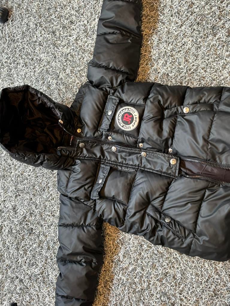 Richmond dikke winterjas 4 jaar Moet nieuw sluiting rits in, Ophalen of Verzenden, Zo goed als nieuw, Jongen, Jas