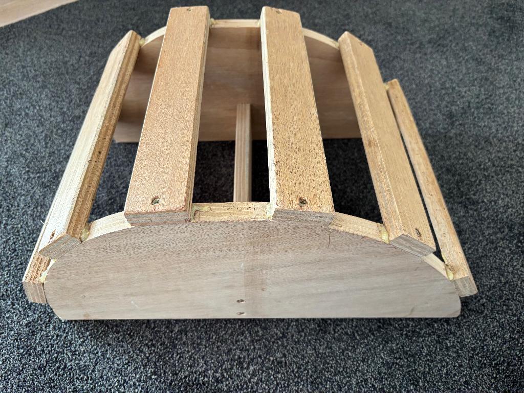 Backstretcher van hout voor rug en nek., Sport en Fitness, Ophalen of Verzenden, Gebruikt, Overige typen