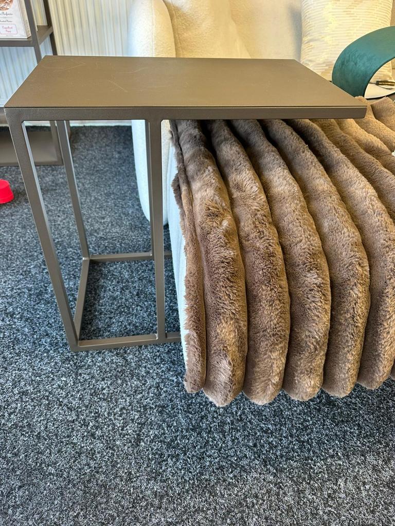 Butler bank tafeltje Haans initials bronze, 45 tot 60 cm, Minder dan 55 cm, Gebruikt, Metaal of Aluminium