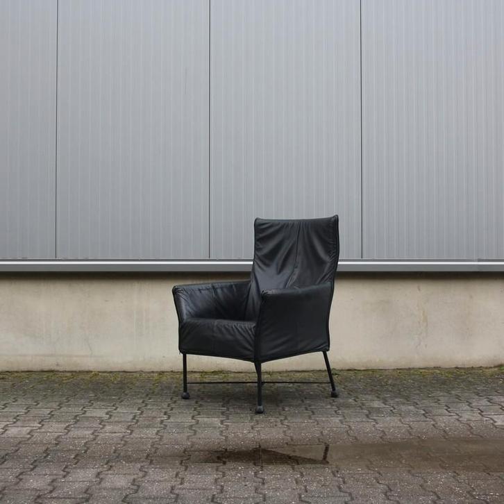 Charly Montis zwart leer, Huis en Inrichting, Fauteuils, Gebruikt, Leer, Metaal, 50 tot 75 cm, Minder dan 75 cm, Ophalen