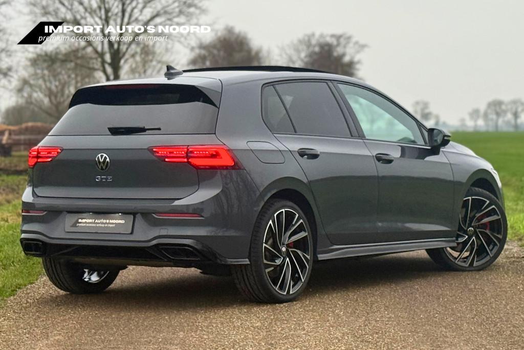 Volkswagen Golf 8 GTE Pano IQ light Head-up Trekhaak Black s, Auto's, Volkswagen, Gebruikt, 4 cilinders, Met garantie (alle), 1527 kg