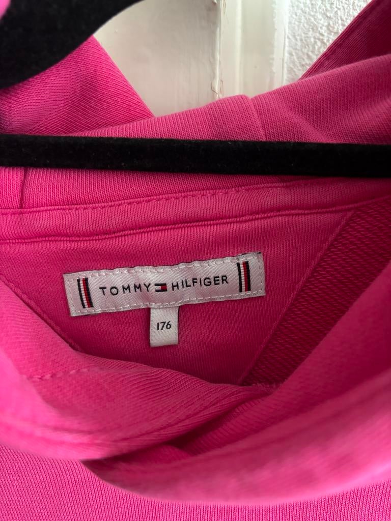 Tommy Hilfiger hoodie roze maat 176, Kinderen en Baby's, Kinderkleding | Maat 176, Ophalen of Verzenden, Gebruikt, Meisje, Trui of Vest