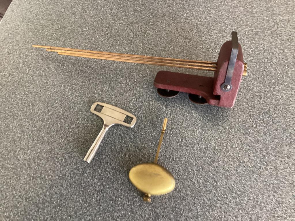 Onderdelen Pendule : gongstaaf / Slinger / Sleutel 4.5 mm, Ophalen of Verzenden