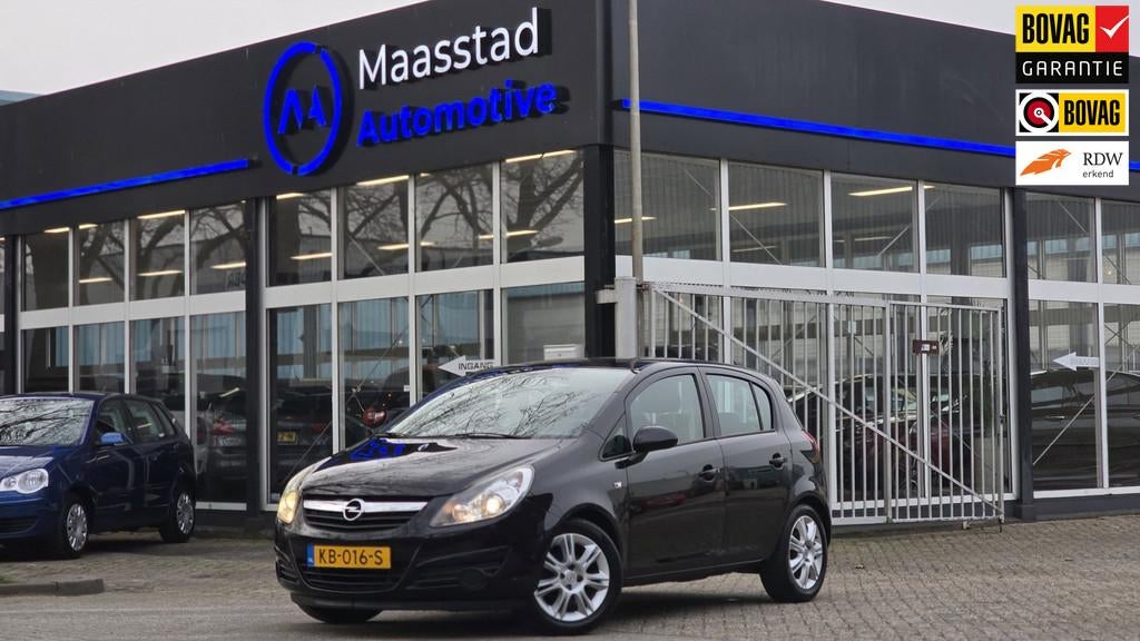 Opel Corsa 1.4-16V Sport uitvoering in nette staat, Auto's, Opel, Voorwielaandrijving, Gebruikt, Zwart, 4 cilinders
