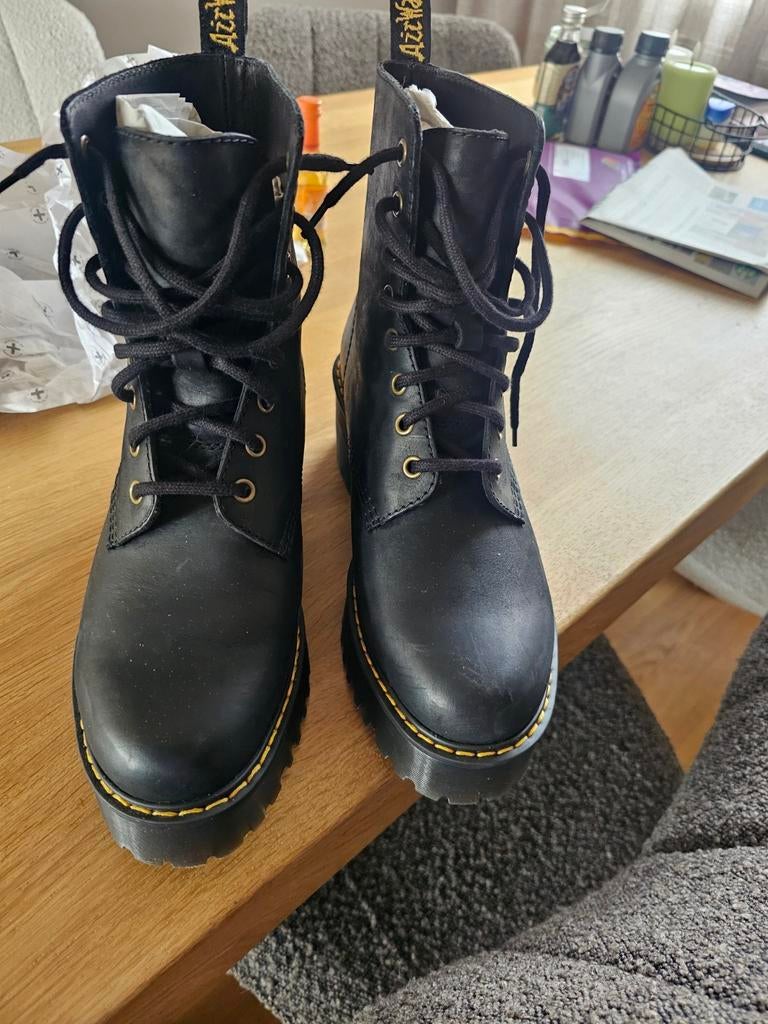 Dr martens enkellaars maat 41, Kleding | Dames, Schoenen, Ophalen of Verzenden, Zo goed als nieuw, Zwart