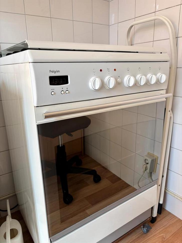 Divers witgoed te koop, Witgoed en Apparatuur, Fornuizen, Gebruikt, Vrijstaand, Gas, 4 kookzones, 85 tot 90 cm, Magnetron, Ophalen