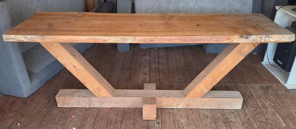 Boomstamtafel met douglas palen onderstel, Ophalen