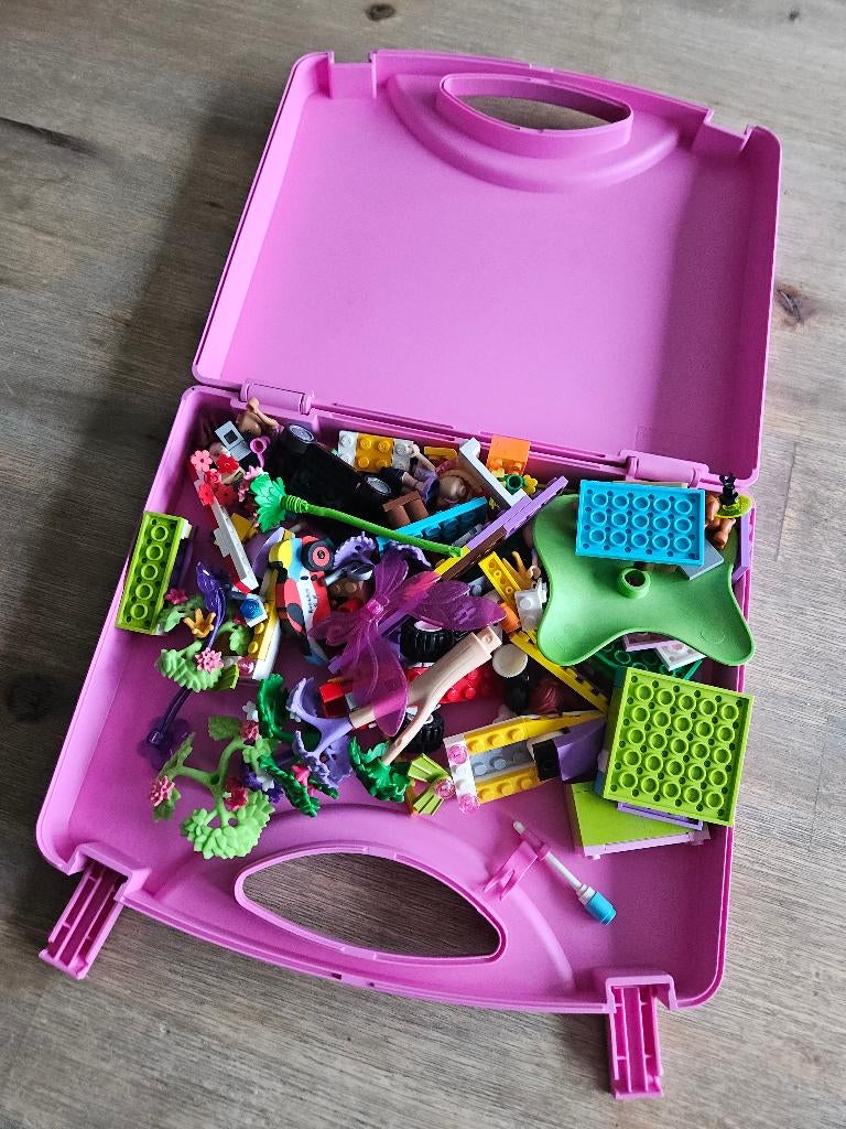 Koffertje met Lego Friends onderdelen, Kinderen en Baby's, Speelgoed | Duplo en Lego, Gebruikt, Lego, Friends, Ophalen of Verzenden