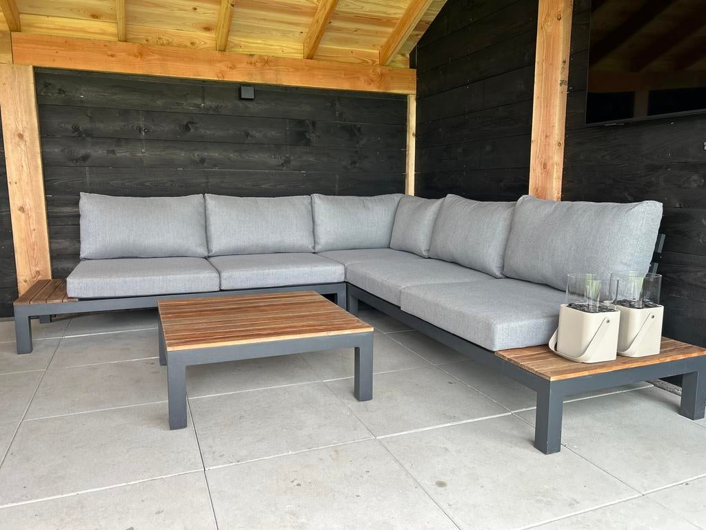 Zo goed als nieuwe 3-delige tuinset - 260x260 cm, Tuin en Terras, Meer dan 8 zitplaatsen, Ophalen of Verzenden, Zo goed als nieuw