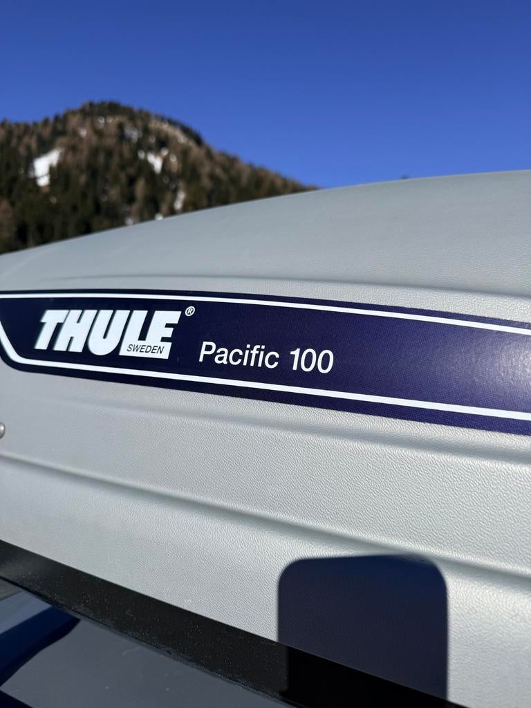 Thule Pacific 100 dakkoffer, Auto diversen, Ophalen, Zo goed als nieuw