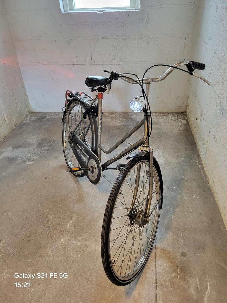 Tekoop damesfiets, Fietsen en Brommers, Fietsen | Dames | Damesfietsen, Ophalen of Verzenden, Overige merken