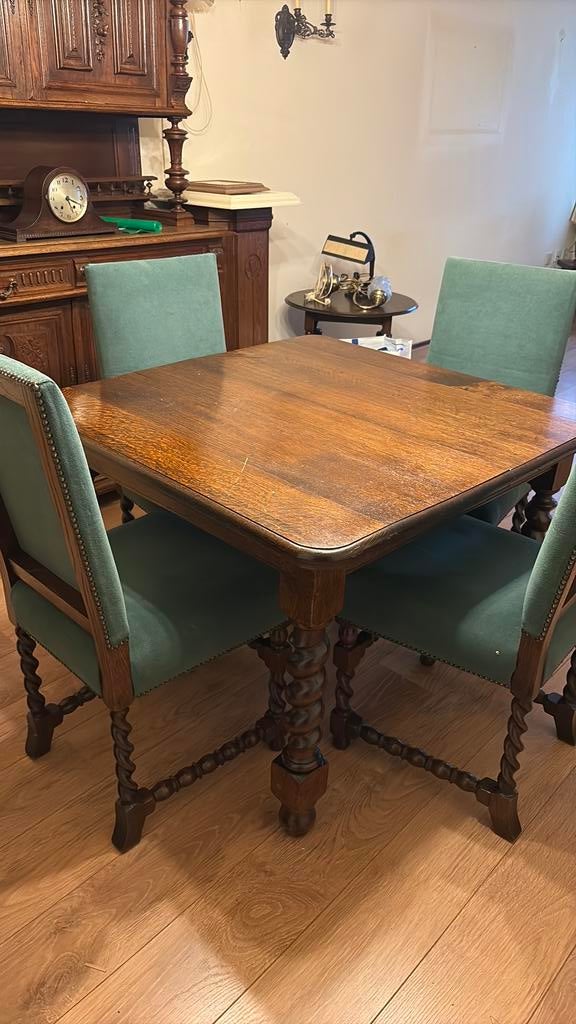 Antieke engelse eethoek, Ophalen