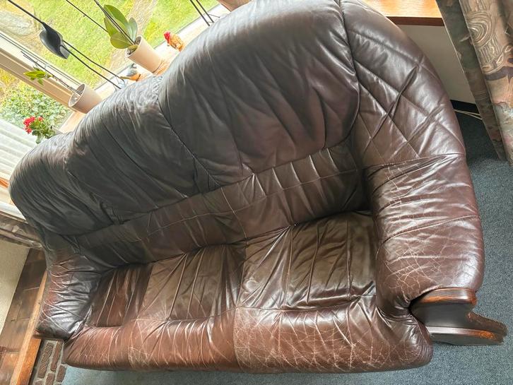 Comfortabele bruine leren bank - 220x65x95 cm, Huis en Inrichting, Banken | Bankstellen, Gebruikt, Rechte bank, Driepersoons, 200 tot 250 cm