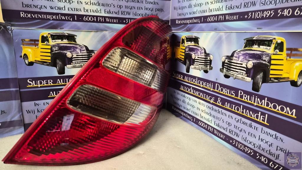 Mercedes-Benz A (W169) Achterlicht rechts A1698200464R, Gebruikt, Mercedes-Benz AG, Mercedes-Benz, Ophalen of Verzenden