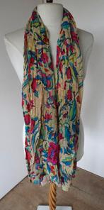 VERSCHILLENDE SJAALS, Maat 38/40 (M), Ophalen of Verzenden, Sjaal, Onbekend