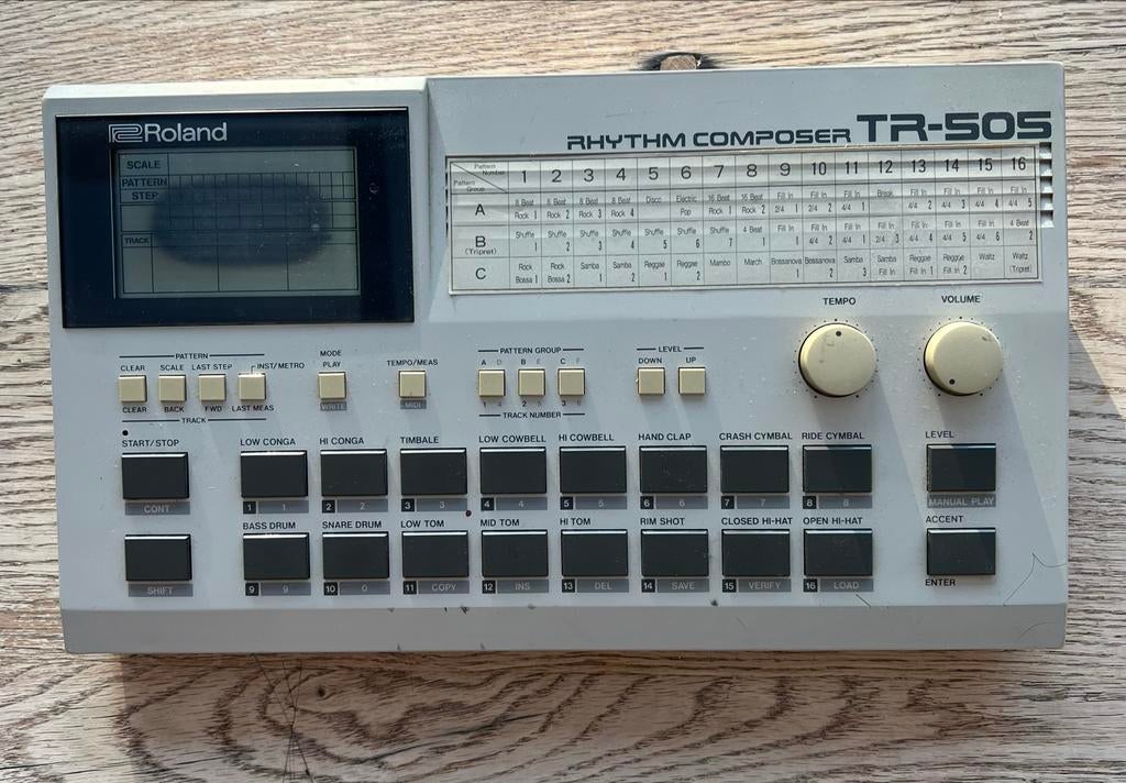 Roland TR-505 Rhythm Composer Drummachine, Muziek en Instrumenten, Ophalen, Gebruikt, Roland