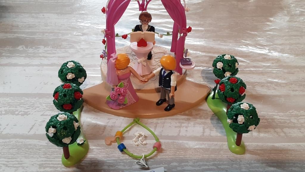 9229 bruid en bruidegom, Ophalen of Verzenden, Zo goed als nieuw, Complete set