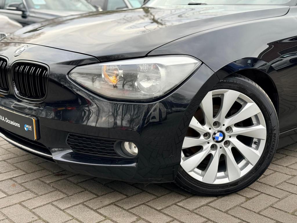 BMW 1-serie 114i Business+|Nieuwe Ketting + Klepseals|Climat, Auto's, 1-Serie, Euro 5, Gebruikt, Zwart