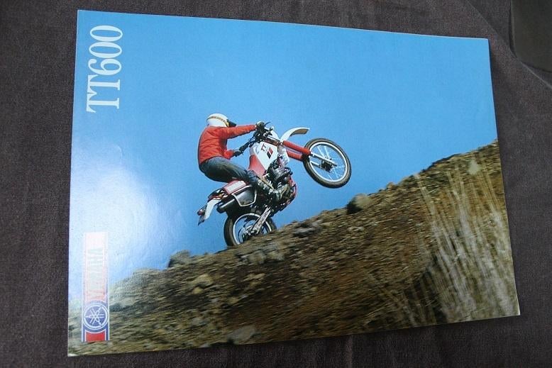 Yamaha TT600 motorfiets verkoop folder brochure TT 600, Motoren, Ophalen of Verzenden, Yamaha