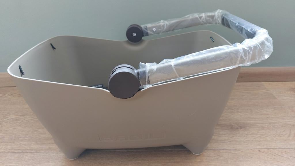 Te koop: Basil buddy hondenmand voor op de fiets., Ophalen of Verzenden, Nieuw