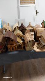 Handgemaakte Vogelhuisjes - Ruimte maken!, Ophalen of Verzenden, Gebruikt