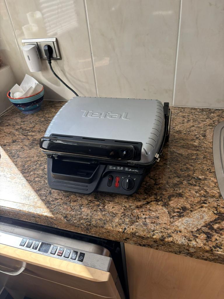 Tefal contactgrill, Witgoed en Apparatuur, Contactgrills, Ophalen, Uitneembare platen, Gebruikt