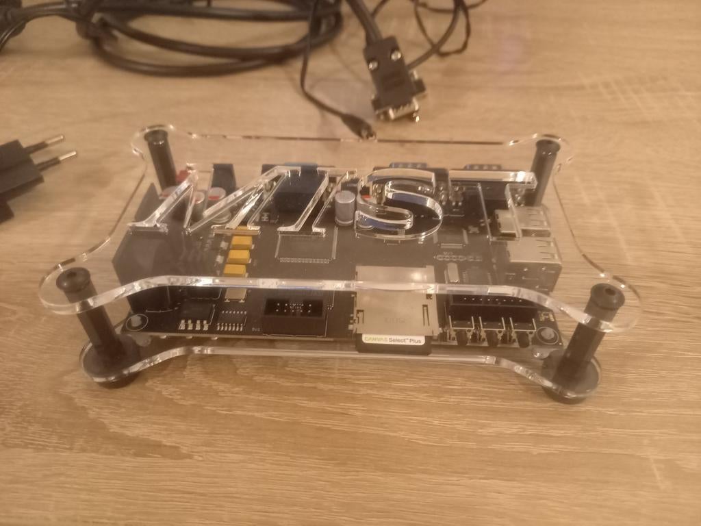 MIST FPGA Retro Gaming Console met behuizing en SD-kaart, Gebruikt, Overige genres, 1 speler, Ophalen of Verzenden