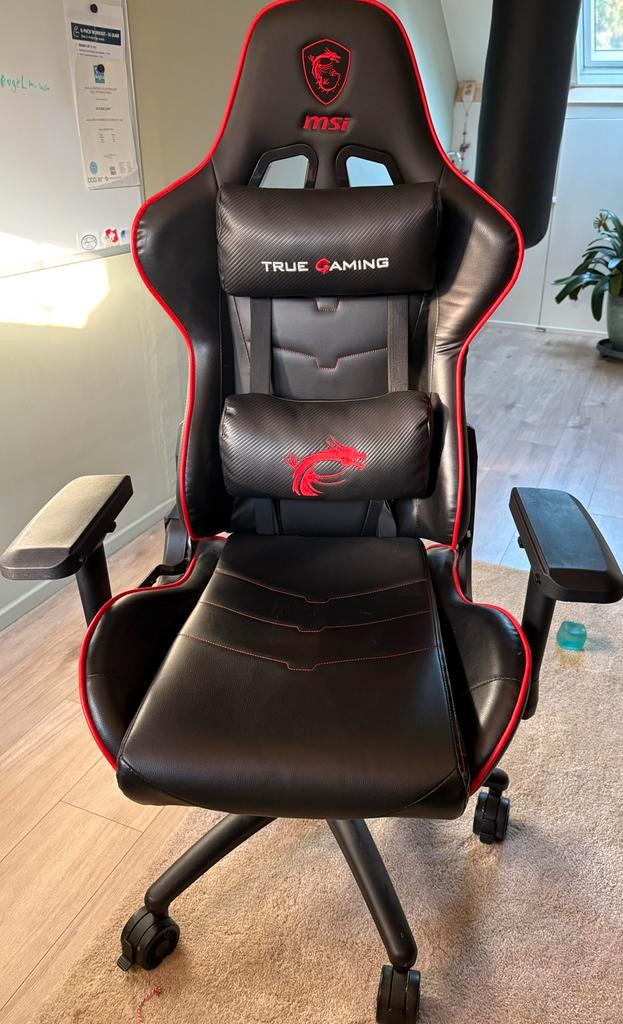 MSI gaming bureaustoel, Huis en Inrichting, Bureaustoelen, Gebruikt, Bureaustoel, Zwart, Gaming bureaustoel, Ophalen