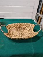 mand rotan met metalen grepen, Huis en Inrichting, Ophalen of Verzenden, 'T Olde Gre-j, Info@toldegrej.nl, Endepoelstraat 20f Didam