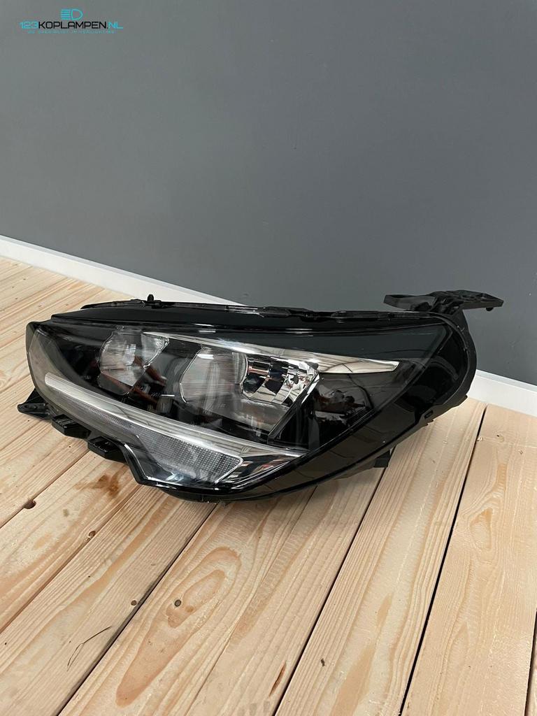 Opel Corsa F koplamp links H7/LED, Ophalen, Gebruikt, -, -