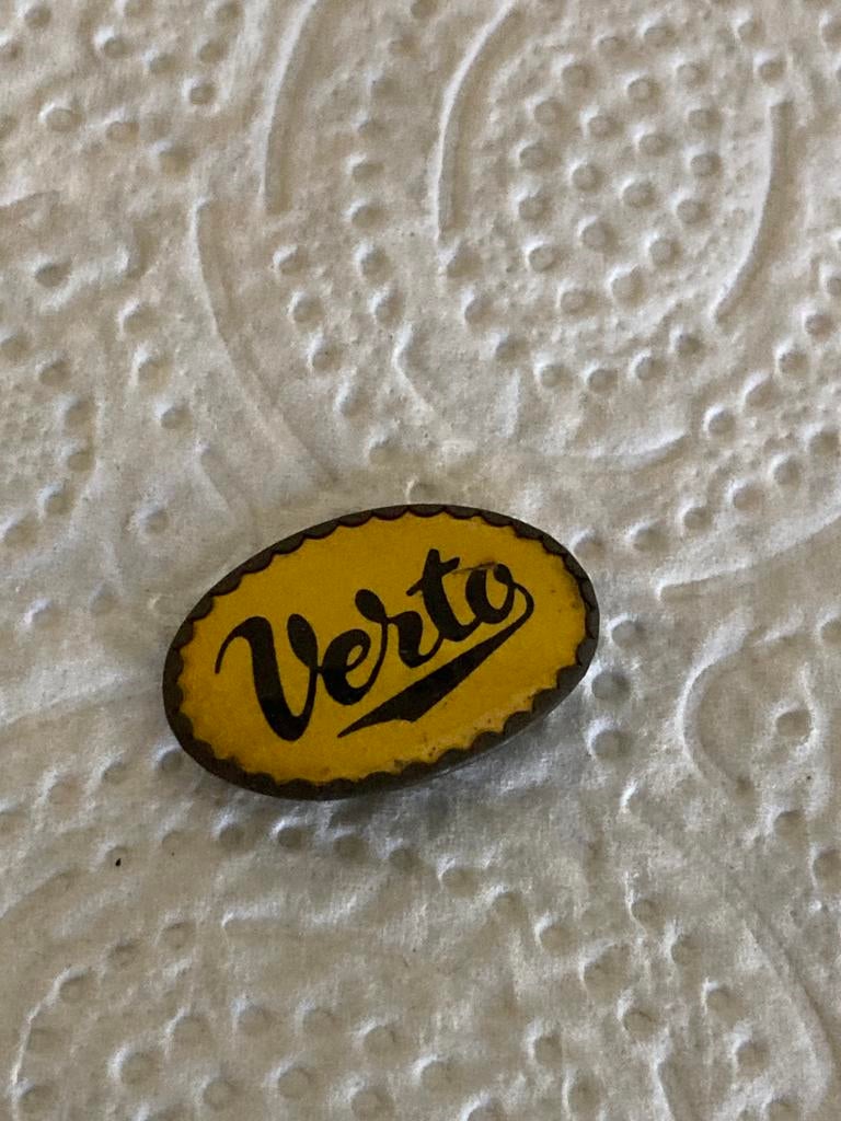 Oude broche verto, Ophalen of Verzenden, Zo goed als nieuw, Geel, Overige materialen