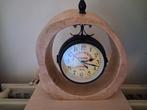 Fraaie dubbelzijdige stationsklok in boomschijf 8 cm dik., Ophalen of Verzenden, Nieuw, Staande klok