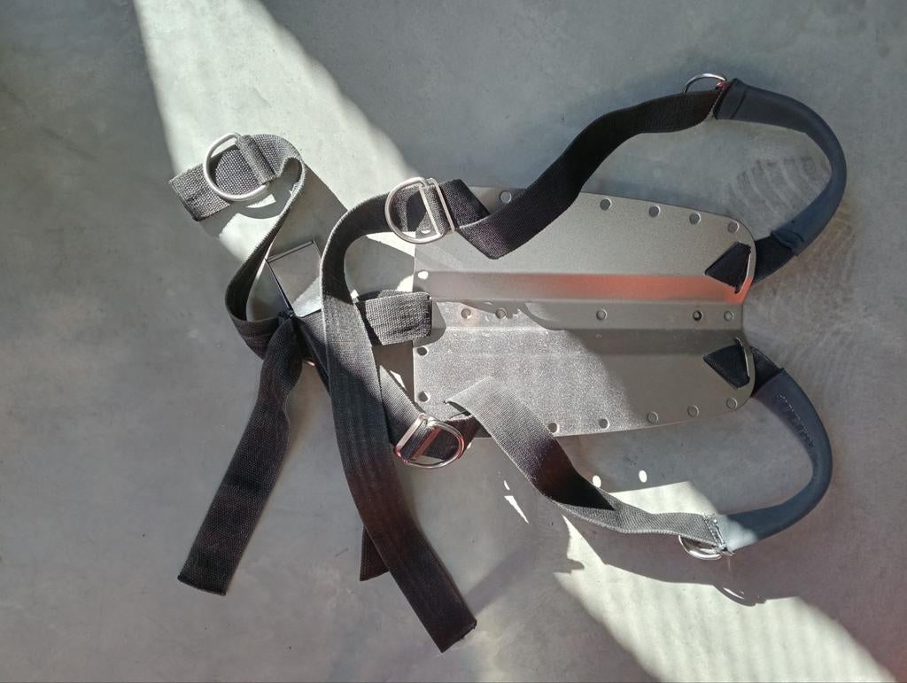 Duik Backplate met Harnas - Aluminium, Watersport en Boten, Duiken, Ophalen of Verzenden, Gebruikt, Overige typen
