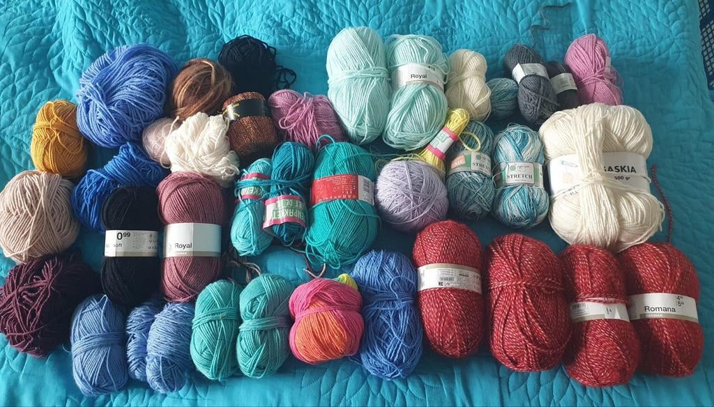 Party garen waaronder 10 nieuw van 100gramen rest 15,00, Ophalen of Verzenden, Nieuw, Breien of Haken, Wol of Garen