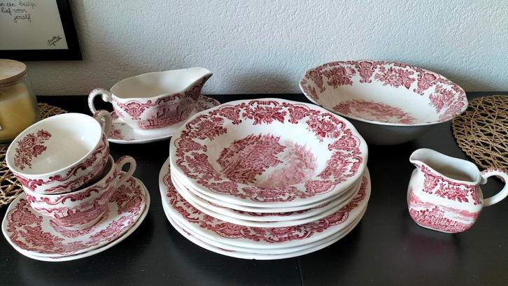 Servies Royal homes of Britain Enoch Wedgwood England, Antiek en Kunst, Antiek | Servies compleet, Ophalen of Verzenden