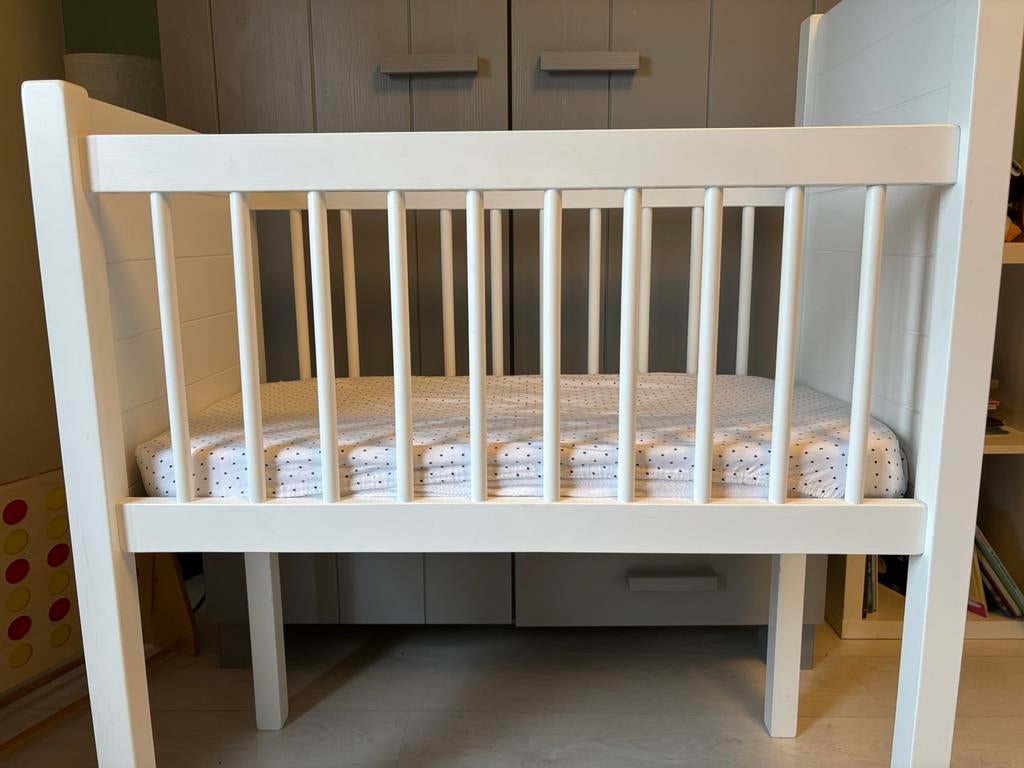 Kidsmill wieg + matras | zo goed als nieuw, Kinderen en Baby's, Babywiegjes en Ledikanten, Ophalen of Verzenden, Zo goed als nieuw
