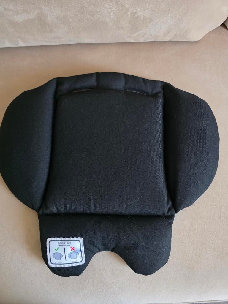 Cybex cloud autostoel verkleiner/inlay, Overige merken, Autogordel, Ophalen of Verzenden, Zo goed als nieuw
