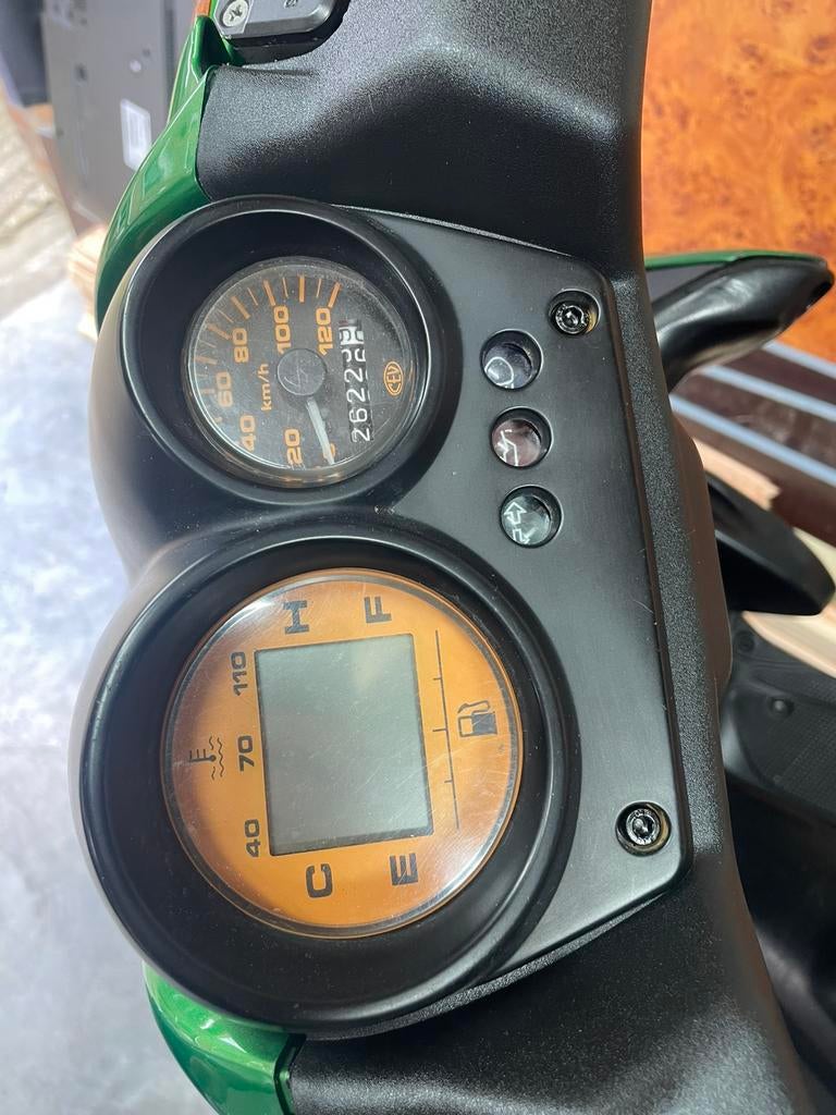 yamaha aerox a1 100cc, Ophalen, Zo goed als nieuw, Benzine, Aerox