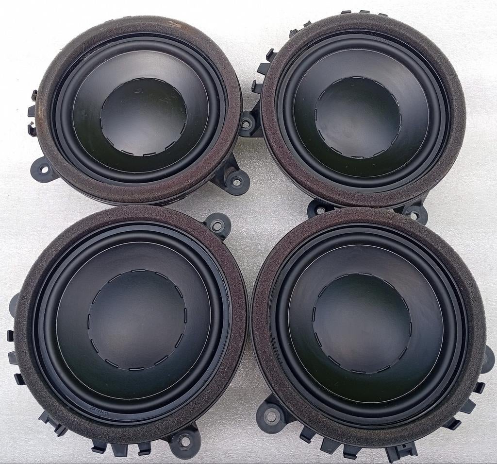 Volvo Dynaudio loudspeakers used 30797726, Auto diversen, Ophalen, Gebruikt