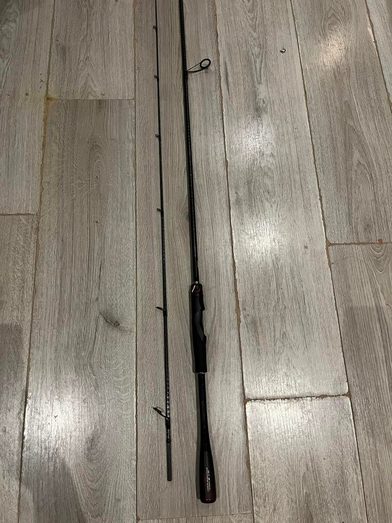 Te koop: Shimano Zodias hengel, Watersport en Boten, Hengelsport | Roofvissen, Ophalen, Zo goed als nieuw, Molen