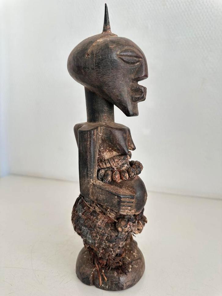 Exclusief Songye fetisj krachtbeeld privé coll. Boma Congo, Antiek en Kunst, Kunst | Niet-Westerse kunst, Ophalen of Verzenden