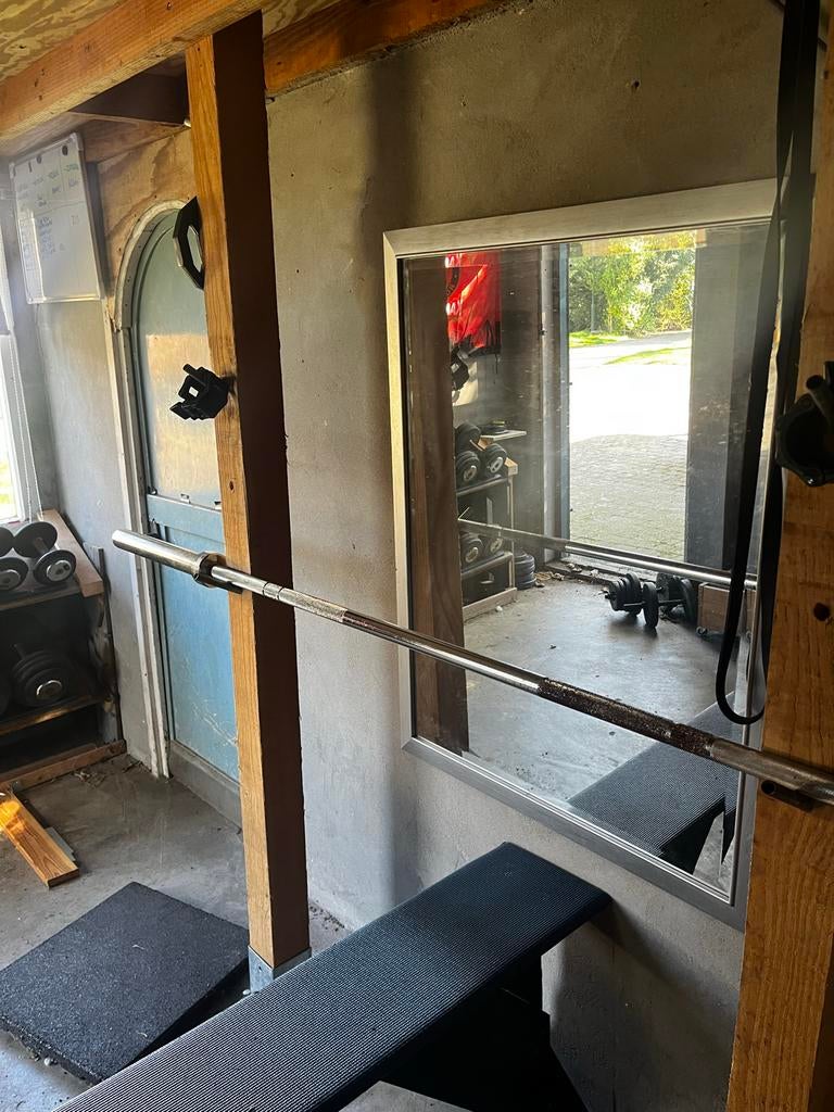 Complete Home Gym Set: Halters, Gewichten, Bankje & Rek, Sport en Fitness, Fitnessmaterialen, Ophalen, Gebruikt, Armen, Halterstangen
