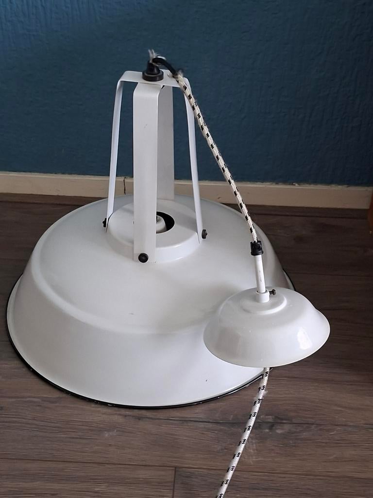 HK Living emaille hanglamp wit, Huis en Inrichting, Lampen | Hanglampen, Gebruikt, Ophalen of Verzenden, Minder dan 50 cm, Industrieel, Vintage