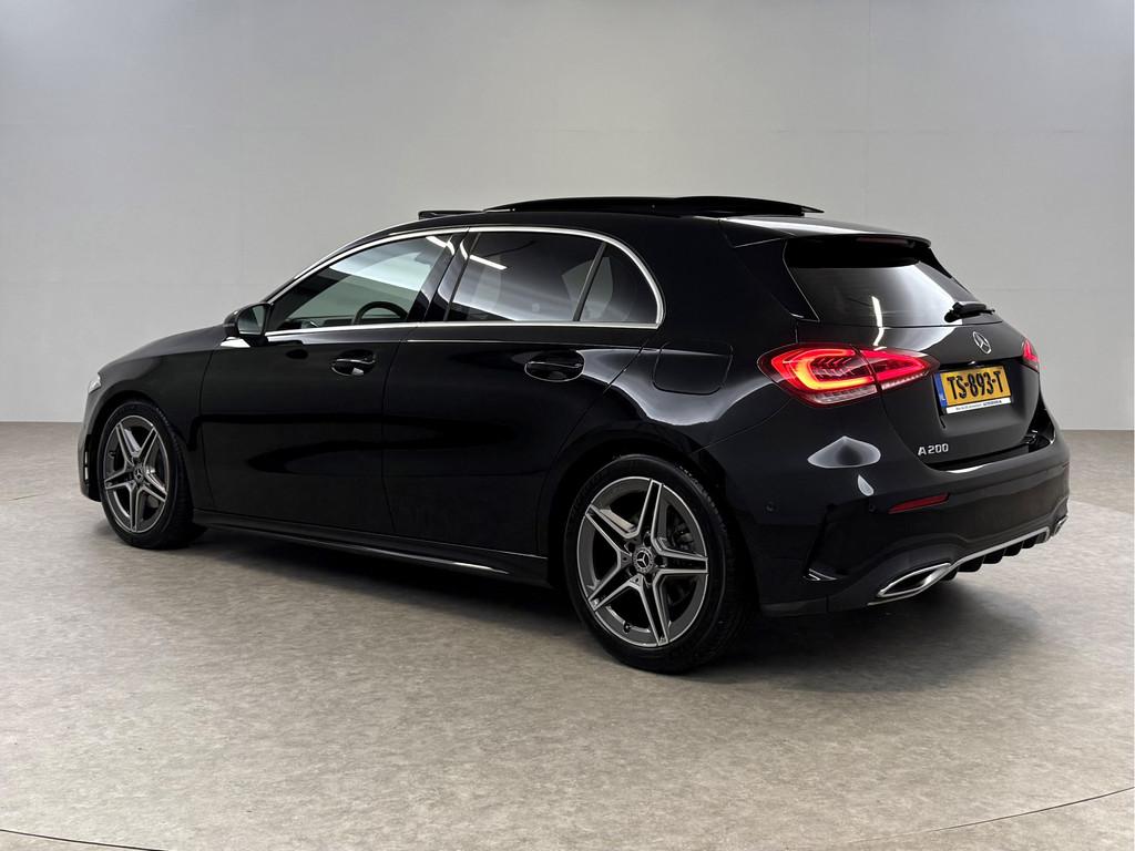 Mercedes-Benz A-Klasse 200 AMG | Pano | Virtual | Camera | L, Auto's, Mercedes-Benz, Gebruikt, Euro 6, 4 cilinders, Zwart