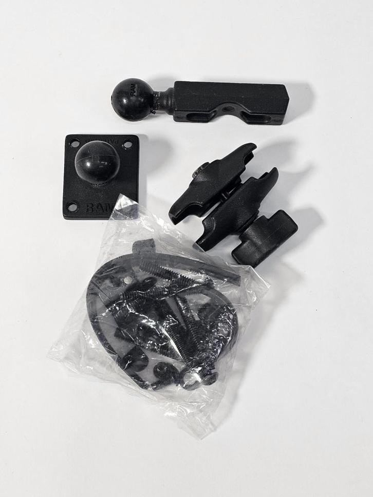 RAM-B-174-A-TOM1 Stuurhouder voor TomTom - Korte Arm, Motoren, Accessoires | Navigatiesystemen, Nieuw, Ophalen of Verzenden