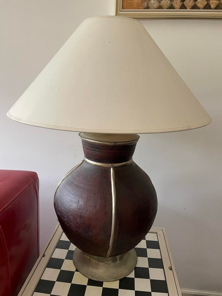 Set van 2 grote bruine lampen met witte kap, Ophalen, Gebruikt