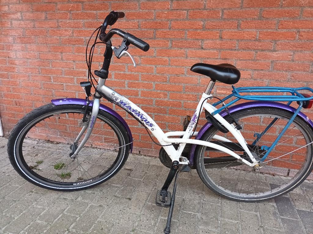 Meisjesfiets (10- 13 jaar); 26" wielen, Fietsen en Brommers, Fietsen | Meisjes, Gebruikt, Versnellingen, Batavus, Ophalen